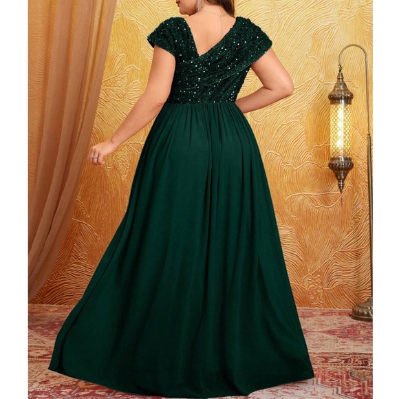 Plus Sequin Flowy High Waisted Party Formal Wedding Dress - Picture 6 of 11